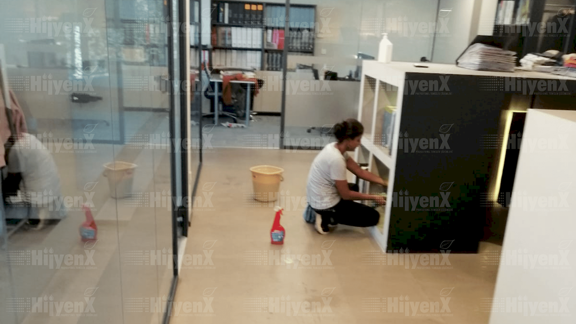 HijyenX: Ofis Temizlik Şirketi 2024